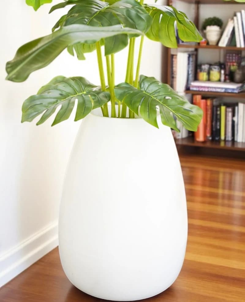 33" VASE OCA