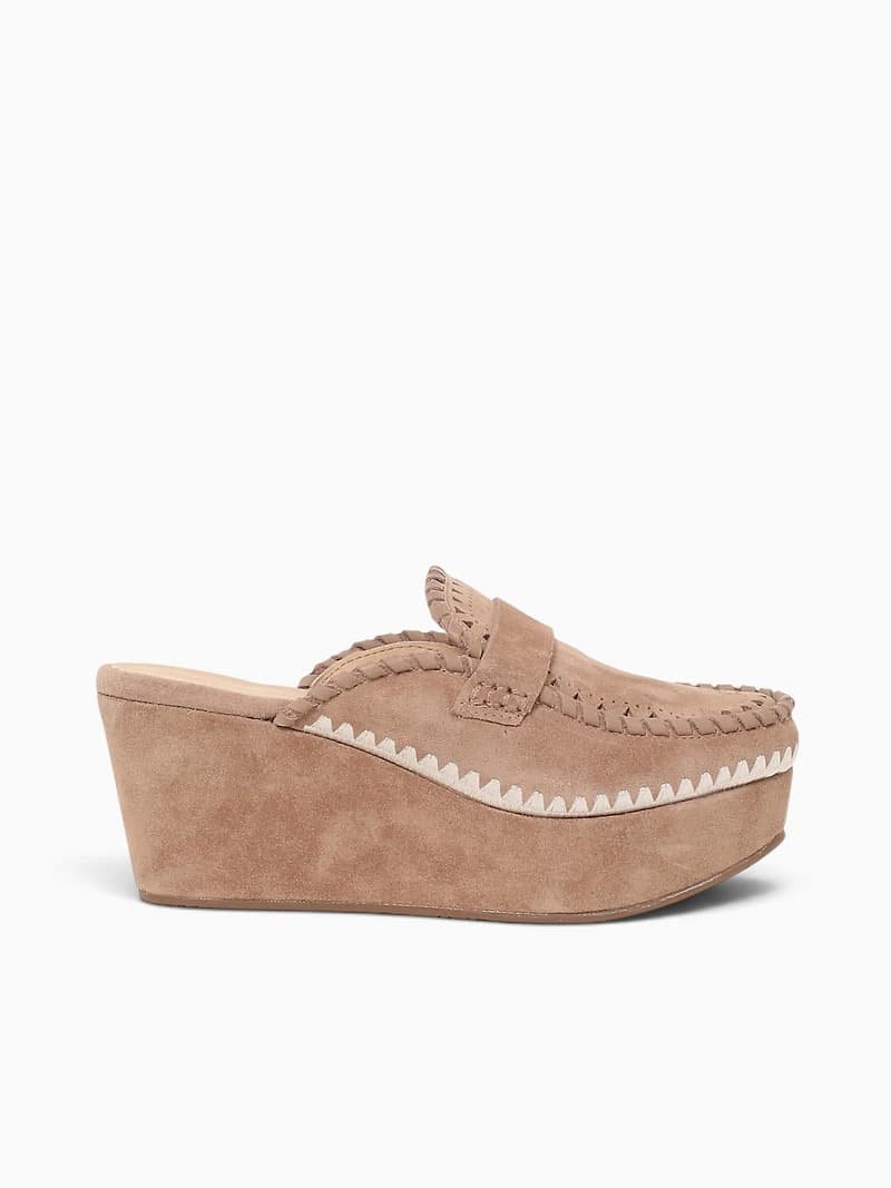 Welsh Latte Suede
